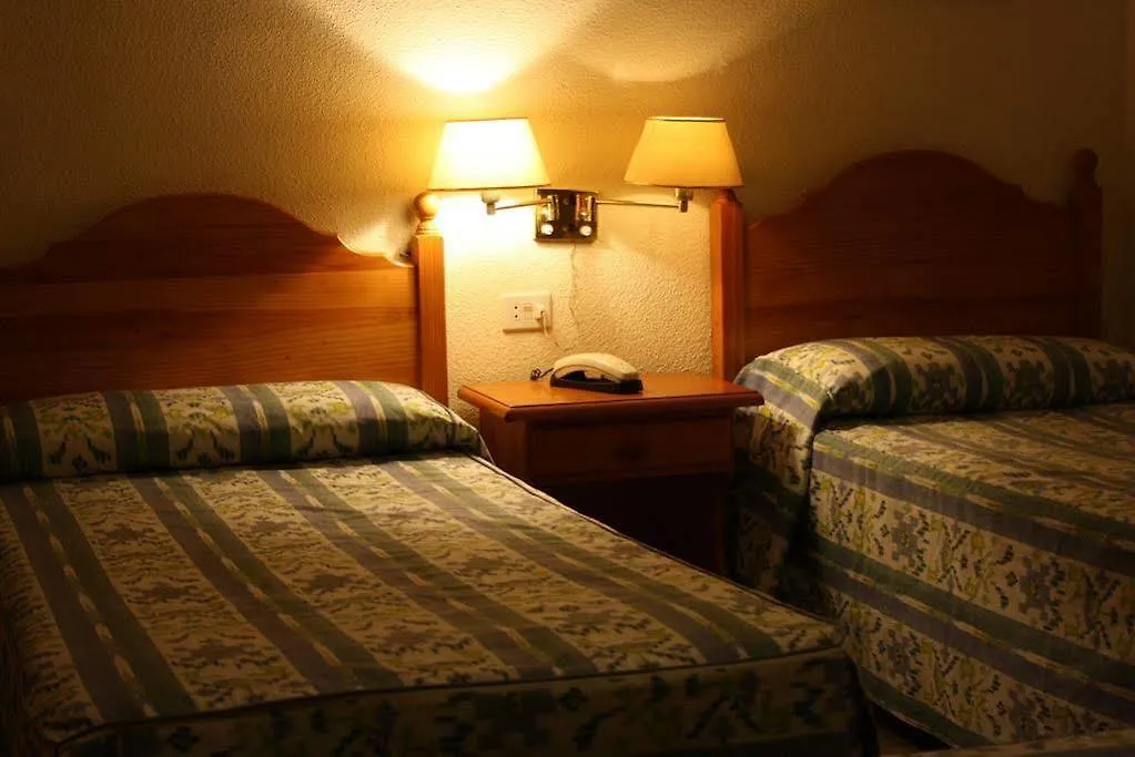 Hostal Jardines Granada 2*,  España